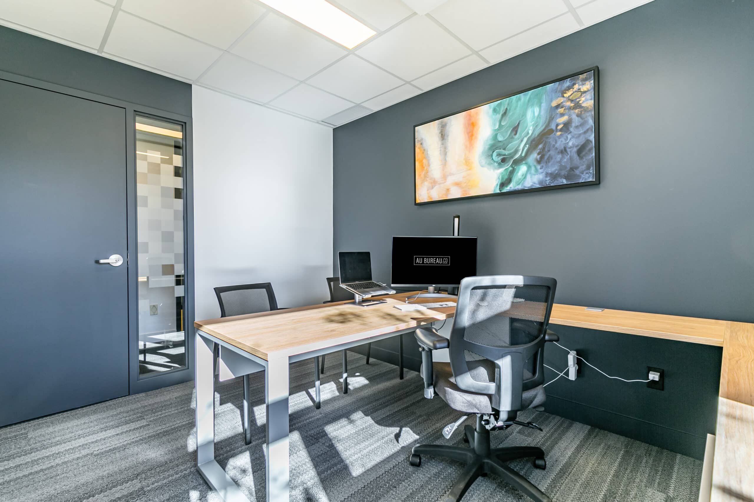 Espace de bureau fermé coworking Les Coteaux